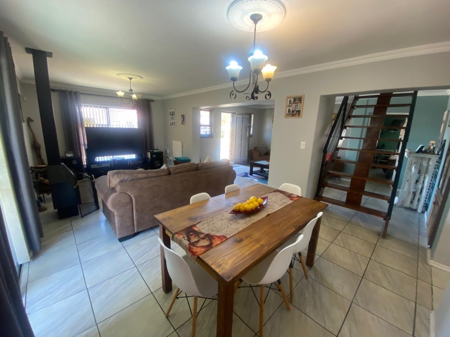 3 Bedroom Property for Sale in Soneike Western Cape